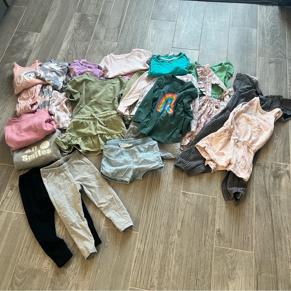 2T Girls Clothing Bundle